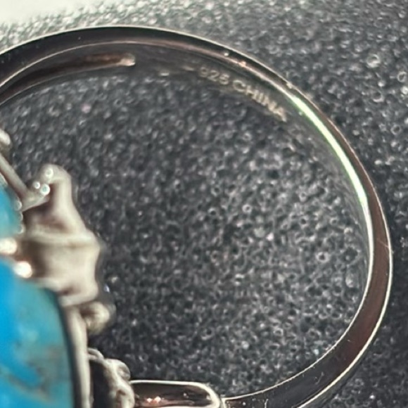 RARITIES Turquoise Sterling Silver Pear Shaped Ring Size 7 - Picture 9 of 10